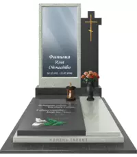 Памятник «Лунный свет» — светлая рама и крест | Москва, СПб | Камень Гарант