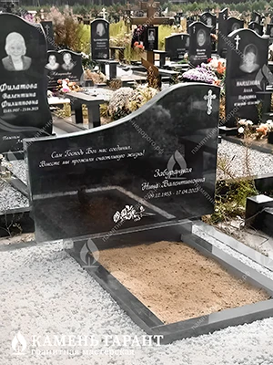Фото памятника на могилу Памятник по индивидуальному проекту